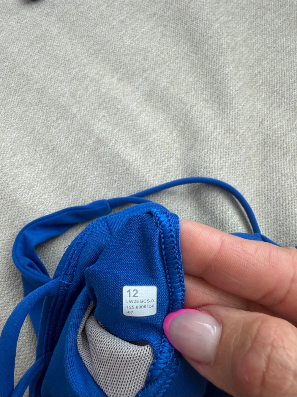 Lululemon strappy back Cerulean blue sports bra - Picture 4 of 4